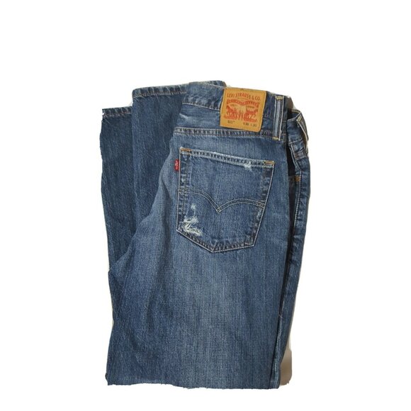 Levi’s 511 Mens Jeans Size 36 X 30 Slim Fit Destroyed Jeans Tapered 100% Cotton - Picture 2 of 9